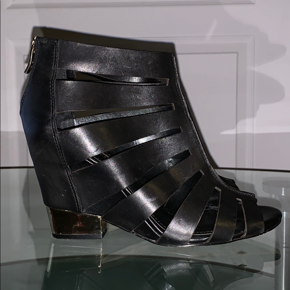 Charlie Caged Leather Sandal